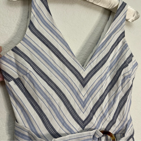 NEW Crystal Sky Blue White Jumpsuit Striped Wide Leg Flowy Cropped Romper Sz S - Picture 3 of 12